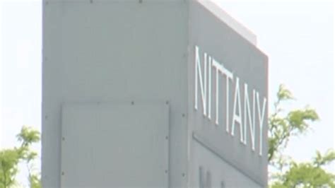 Man accused of exposing himself at Nittany Mall in State College